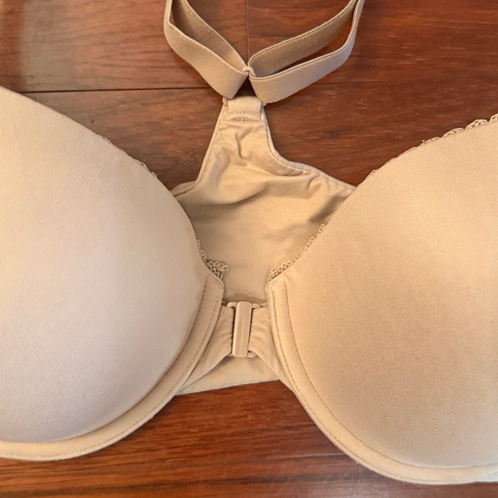 VS Racerback Demi 36DD - Picture 2 of 6
